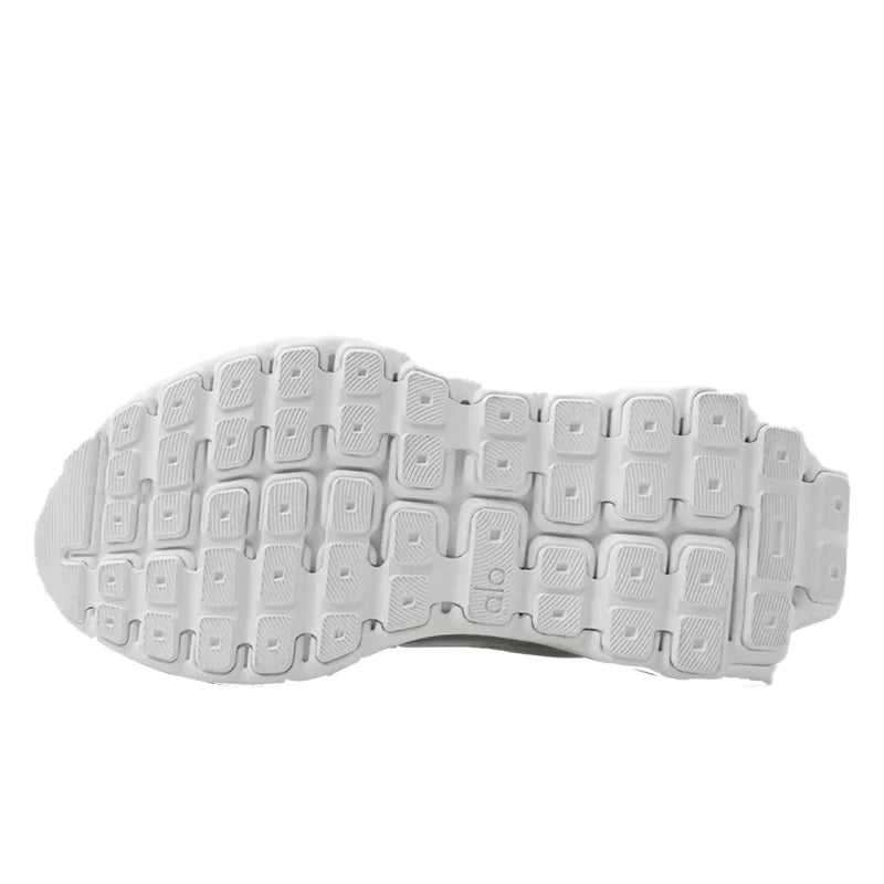 Alo Runner White