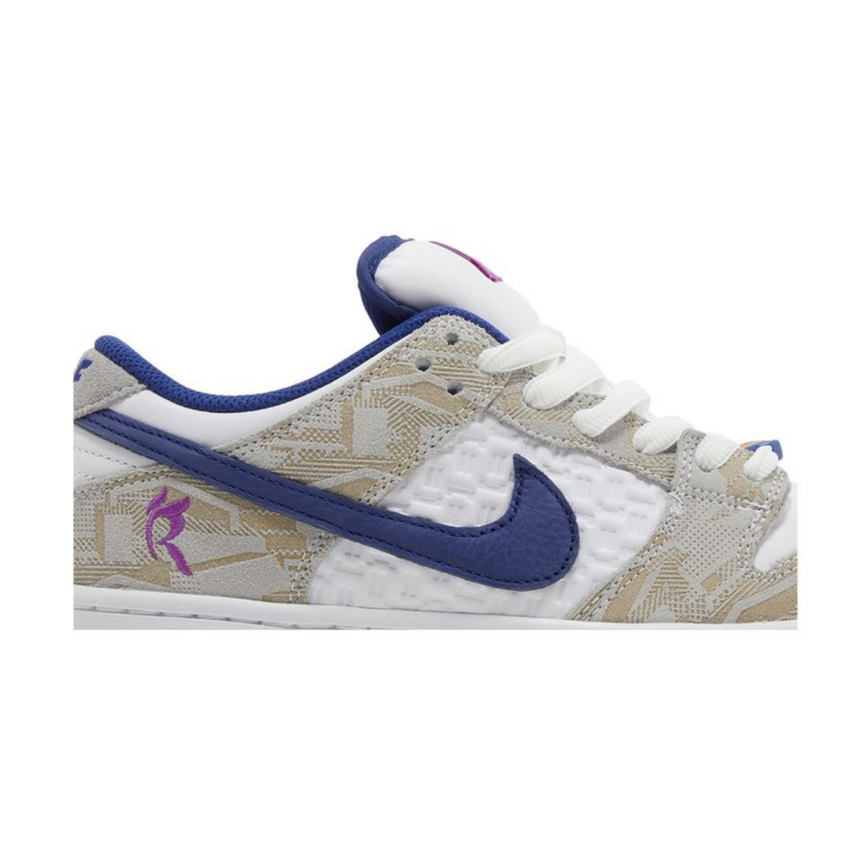 Nike SB Dunk Low x Rayssa Leal (Women)