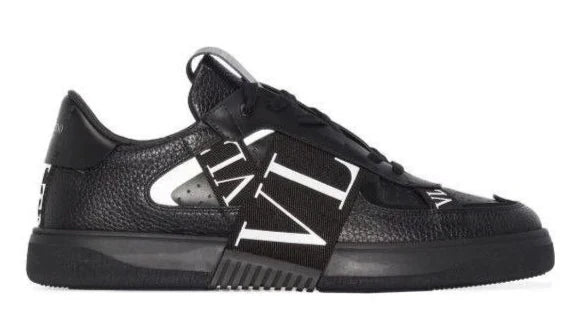 Valention Garavani 'Balck Reflective'
