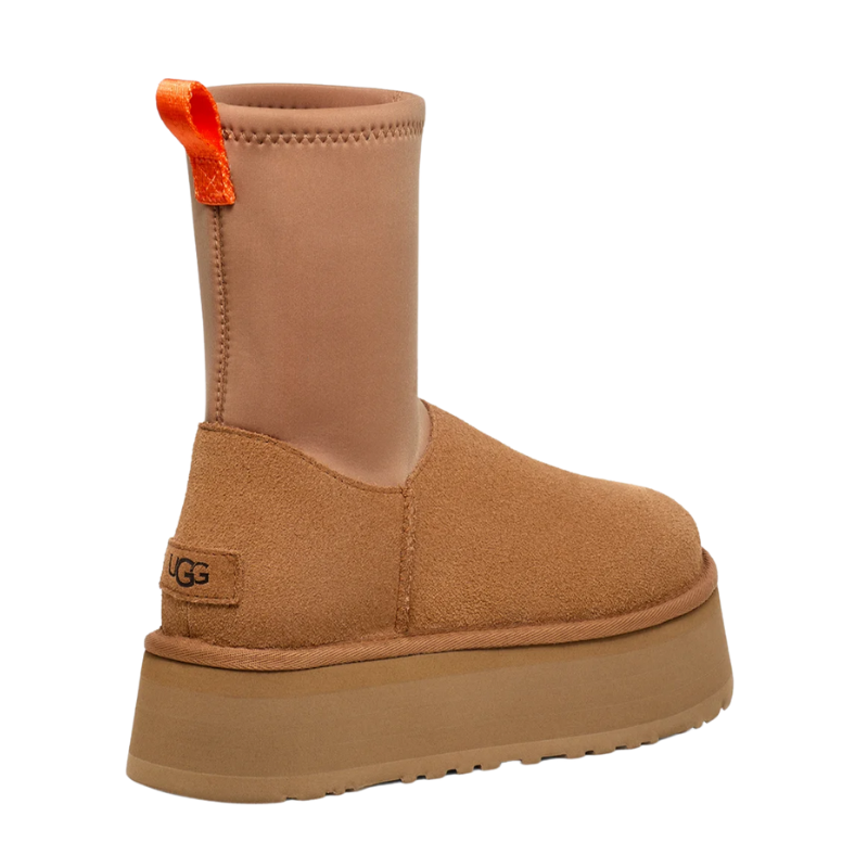 UGG Classic Dipper Boot 'Chestnut' (Women)